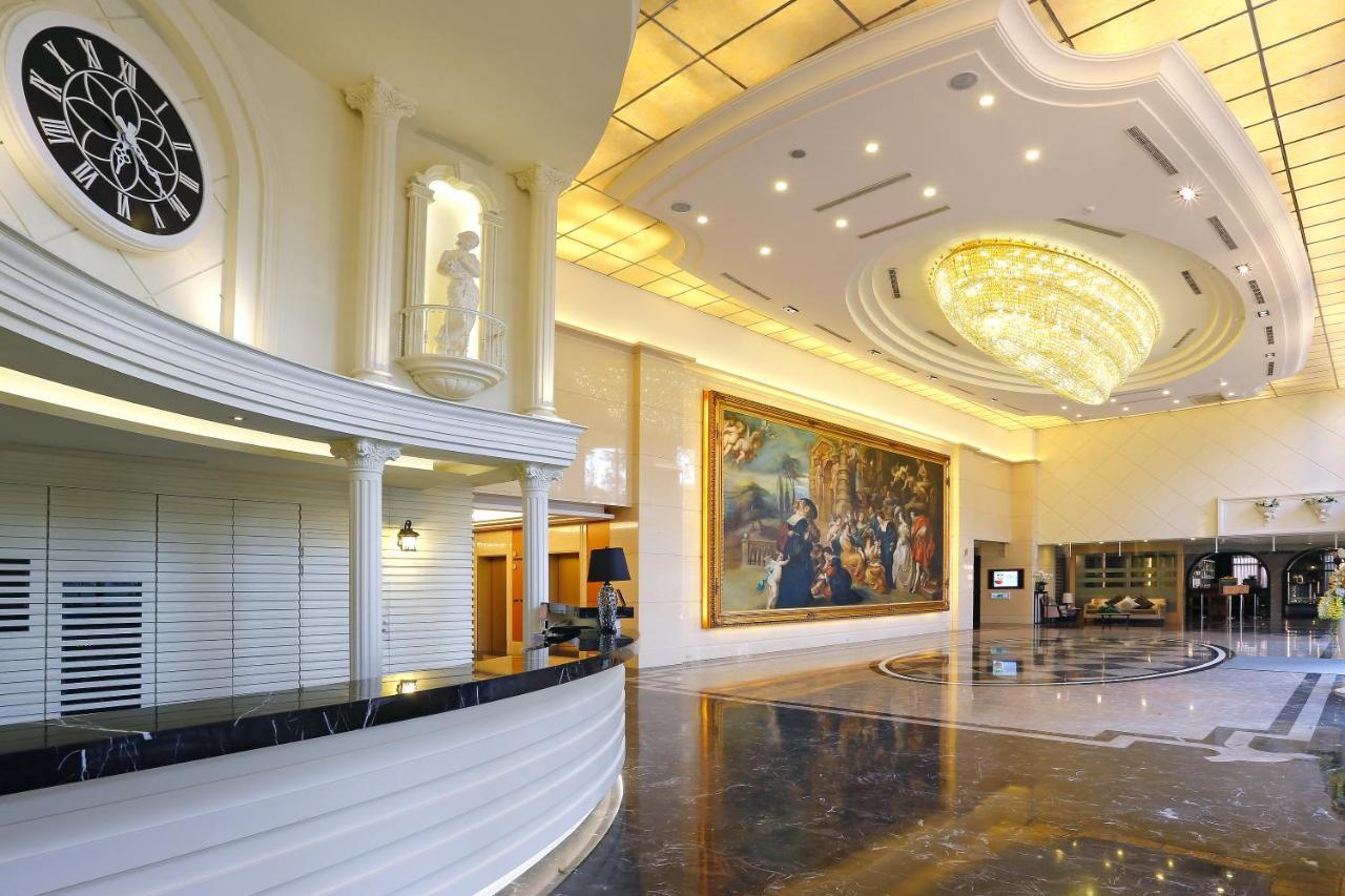 Golden Tulip - Aesthetics Hotel Zhunan Exterior photo