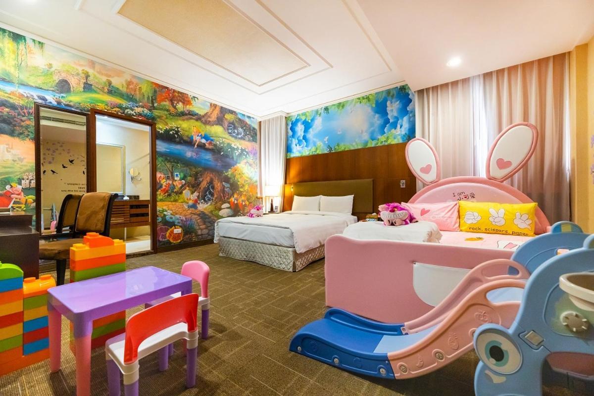 Golden Tulip - Aesthetics Hotel Zhunan Exterior photo