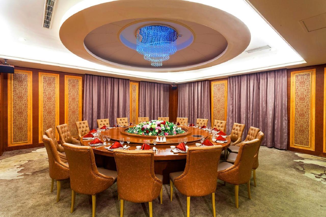 Golden Tulip - Aesthetics Hotel Zhunan Exterior photo